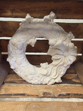 Load image into Gallery viewer, Large Bear Wreath