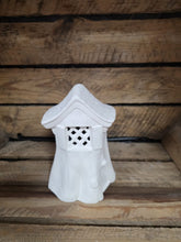 Load image into Gallery viewer, Small Stump House