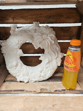 Load image into Gallery viewer, Large Bear Wreath